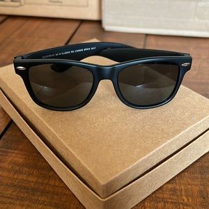 GAP kids sunglasses.